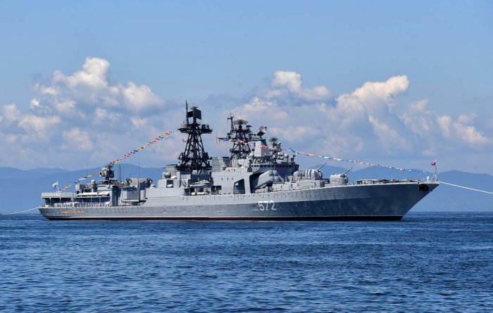 «Адмирал Виноградов» заставил удирать эсминец ВМС США «Джон Маккейн»