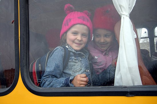 В России приняли закон, который запрещает высадку из транспорта детей-безбилетников