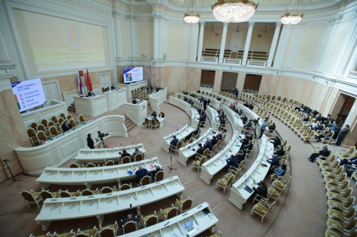 Эксперты высоко оценили выдвижение Шугалея на выборы в Петербурге