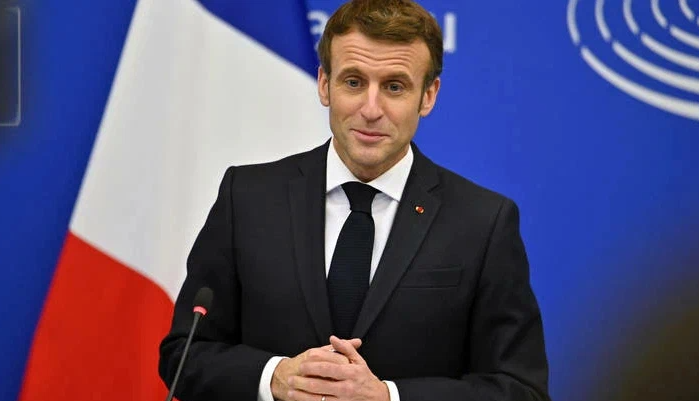 Франция задумалась о нацинтересах, советуя бизнесу не уходить из России