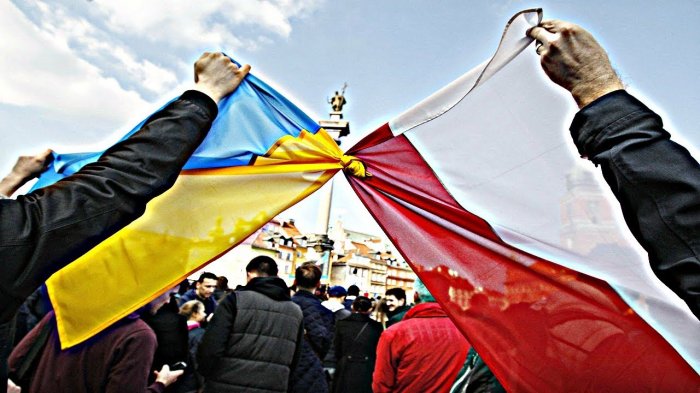 Кредитная кабала: в Польше задумались, как Украина будет расплачиваться за военную помощь