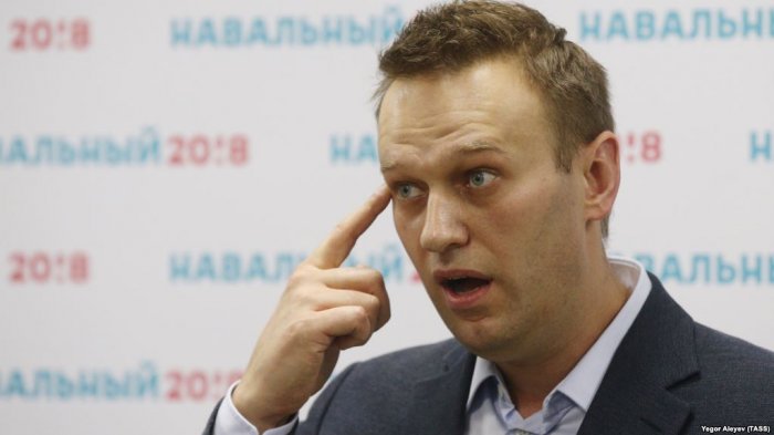 Скандальный блогер Навальный остался на мели из-за дела об отмывании денег