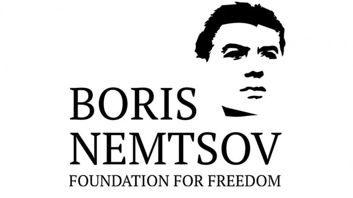 Накрутки были или были: как в «Новой» лгут о провале премии Немцова