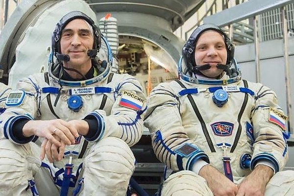 Российские космонавты примут участие в онлайн-голосовании по поправкам в Конституцию РФ