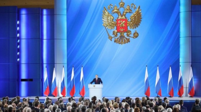 Поправка номер 100 или зачем российскому парламенту слушать иностранных лидеров?