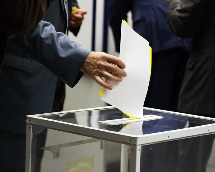 Председатель Общественной палаты Ленобласти отметил важность голосования по конституционным поправкам