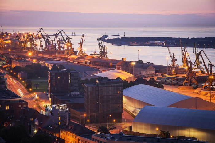 Латвийские порты в глубокой «жо»: Брюссель отказался финансировать проблемы Прибалтики