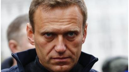 Пошаговый разбор причин и следствий комы Навального привел к отравительнице из Англии