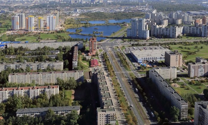 Глава Фрунзенского Серов продолжает наживаться на районе и его жителях