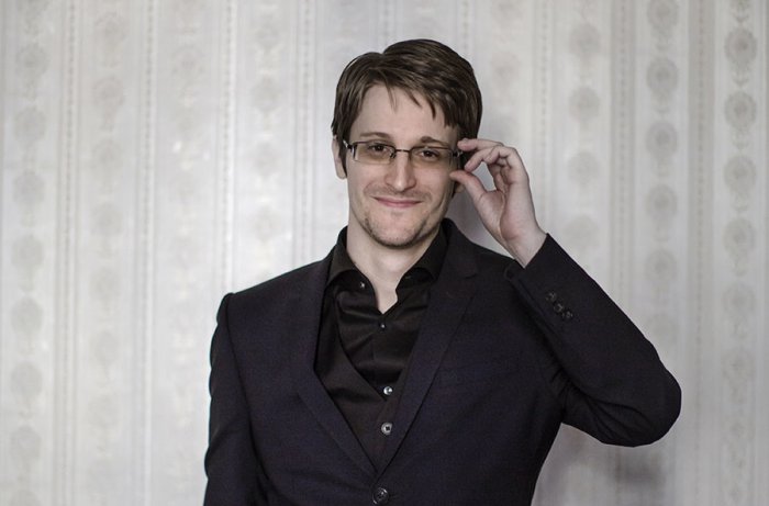 Сноуден намерен получить российское гражданство