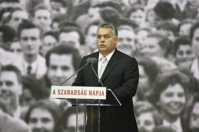 Министр Венгрии встал на скользкую дорожку русофобии