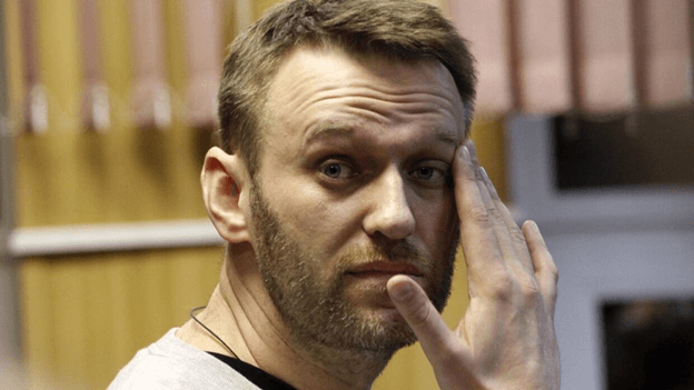 Возможная отравительница Навального Певчих испугалась общения с правоохранителями