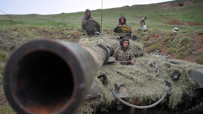 Россия взяла под тотальный контроль ситуацию в Нагорном Карабахе