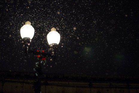 В Василеостровском районе Петербурга заработали «умные» фонари