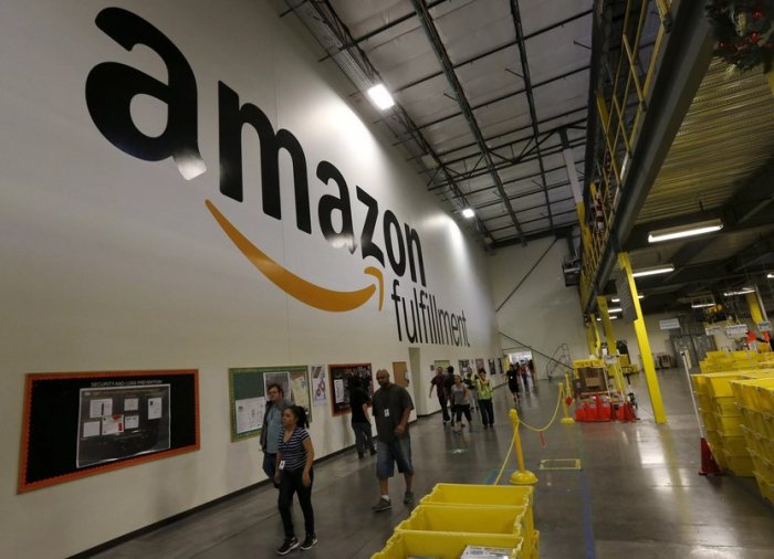 Сотрудники Amazon выступили против работодателя – хотят экологии, налогов и белых зарплат