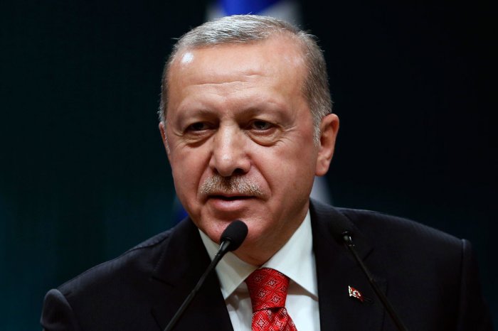 Турция решила повернуться к России задом, а к США передом