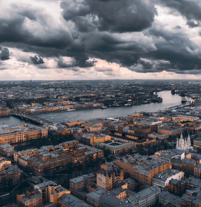 В Петербурге сохранится теплая погода, но это будет недолго