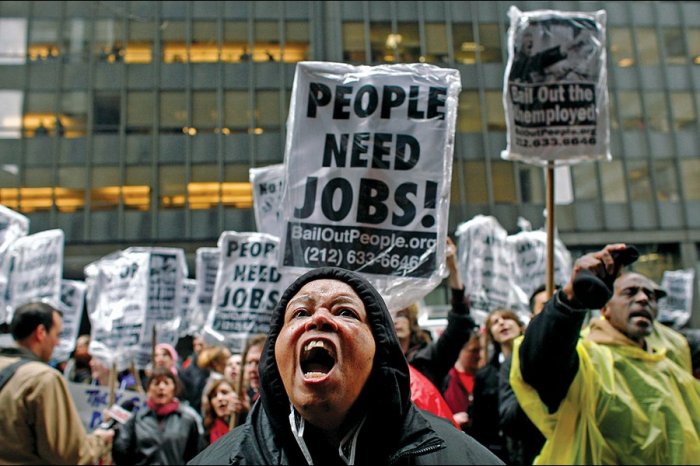 Толпа безработных нищебродов в США стабильно растет