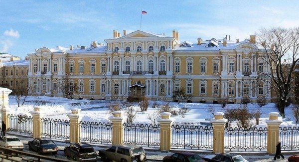 Воронцовский дворец на Садовой улице