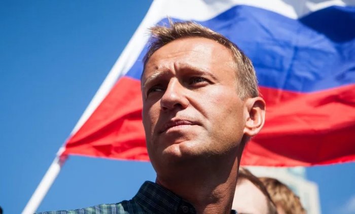 «Пусть Навальный проживет остаток жизни кассиром в пражском супермаркете» – Пригожин предложил лишить блогера гражданства