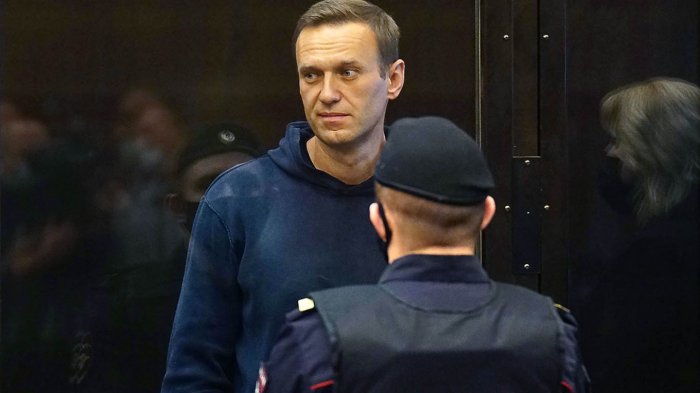 Навального посадили законно: блогер десятки раз нарушил подписку о невыезде и испытательный срок