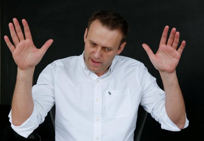 Неожиданная реакция на приезд кураторов Навального на суд