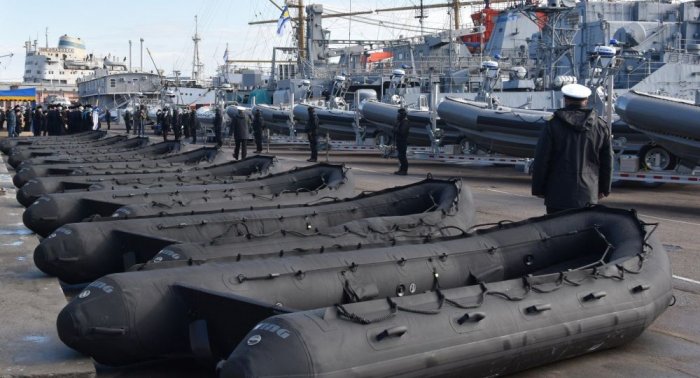 Украинский флот пополнился «грозными» надувными лодками