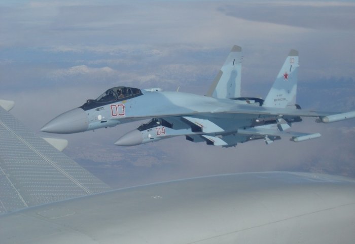 Су-35 «отключил» бортовые комплексы истребителя США в небе Сирии