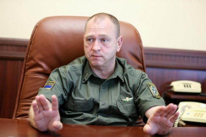 Планы по нападению и отвод войск: госорганы Украины противоречат друг другу