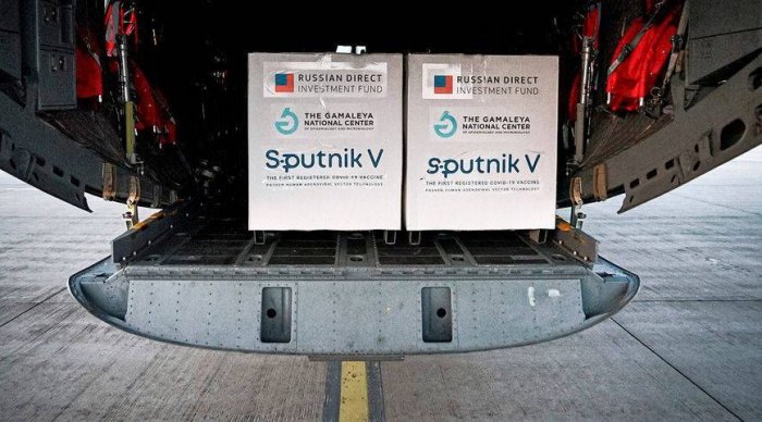 Свинья везде грязь найдет: «Спутник V» обвинили в расколе Словакии