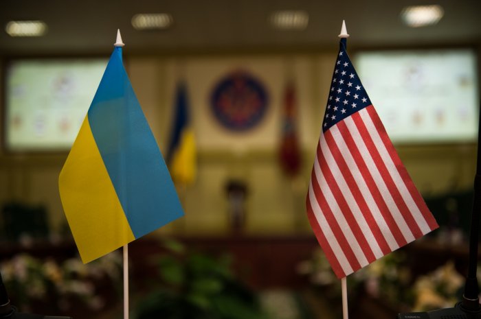 Цирк уехал, клоуны остались: США обвинили Украину во вмешательство в выборы-2020
