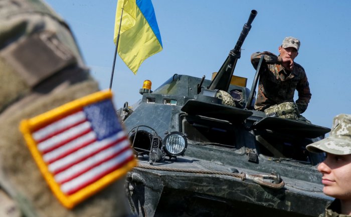 На грани войны: Украину готовят к атаке на Россию