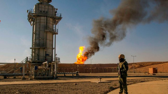 Военные США продолжают воровать сирийскую нефть