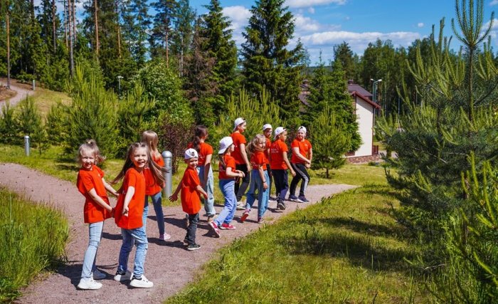 Горячее лето–2021: детские лагеря обновляют программы отдыха дети, лагеря, общество