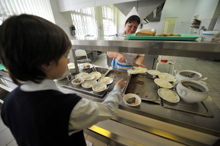 Оренбургские комбинаты отказываются кормить школьников по новым правилам