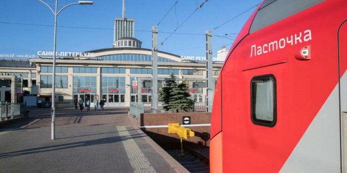 Электрички и общественный транспорт Петербурга объединят в единую транспортную систему