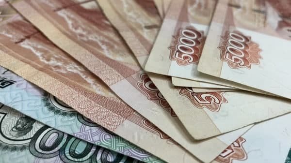 «Раз в неделю тратил тысячу рублей»: петербуржец рассказал, как выиграл в лотерее 6 млн