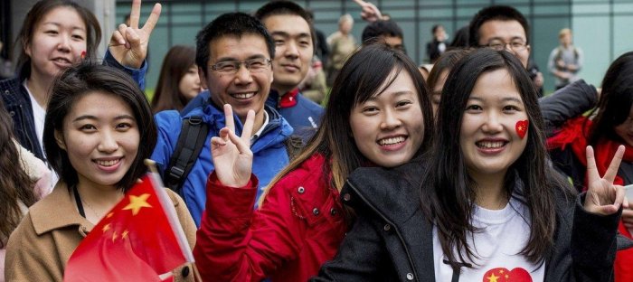 Число китайских студентов в Петербурге сократилось втрое из-за ковида