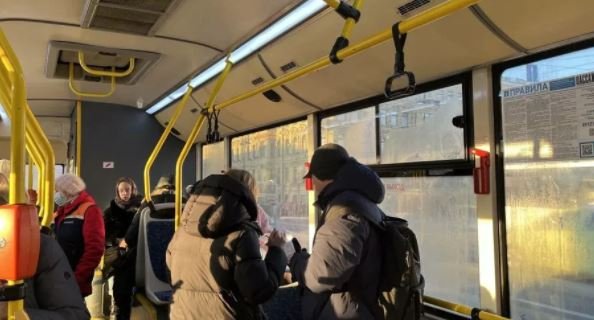 Петербуржцы смирились с очередным подорожанием проезда в городском транспорте