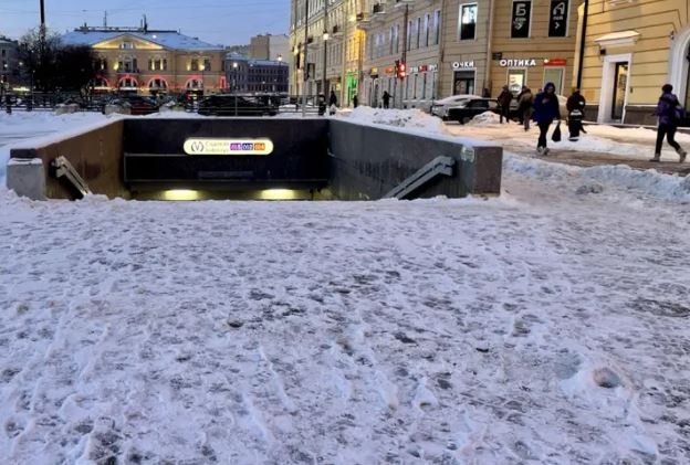 Петербуржцев ожидает снежный день 9 января