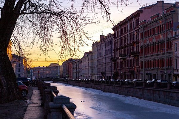 Жителей Петербурга предупредили об аномальном похолодании