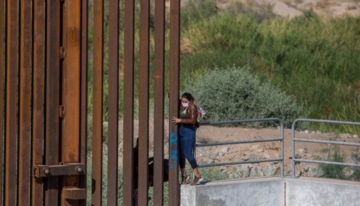 Байдену не нужна стена на границе с Мексикой