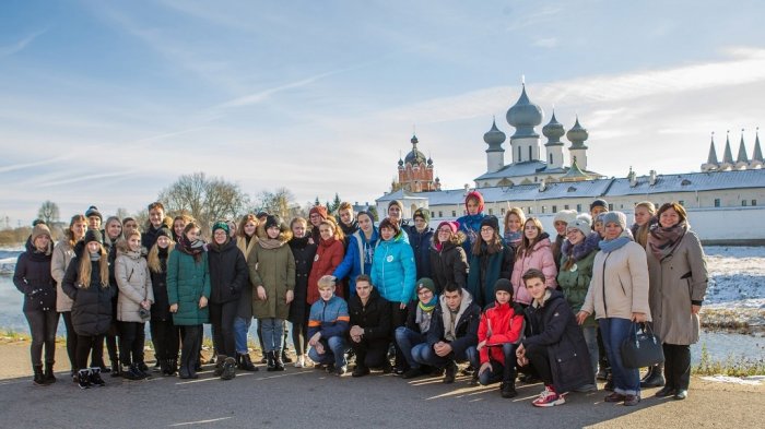 От Петербурга до городов Ленобласти: тысячи школьников получили бесплатный туризм