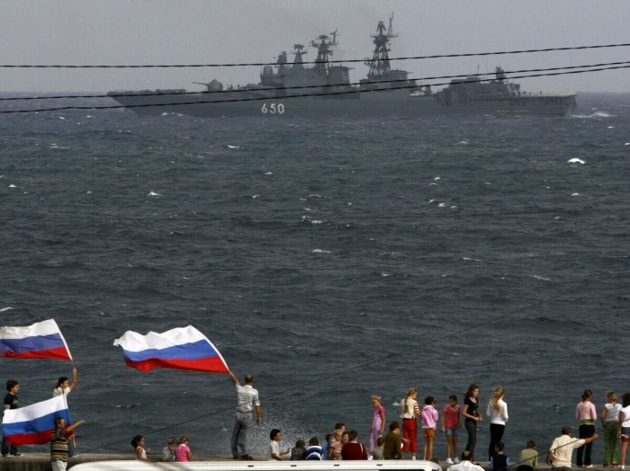 Привет с Кубы: в США болезненно восприняли появление российских кораблей у Гаваны